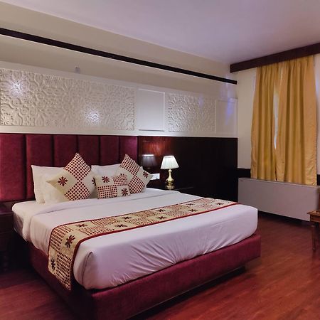 שימלה Hotel Woodpark מראה חיצוני תמונה