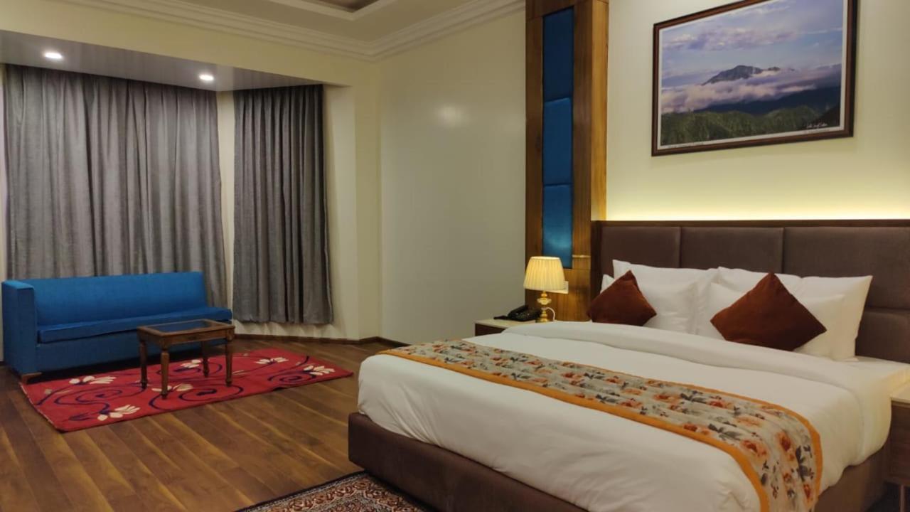 שימלה Hotel Woodpark מראה חיצוני תמונה