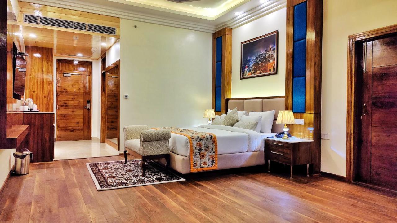 שימלה Hotel Woodpark מראה חיצוני תמונה