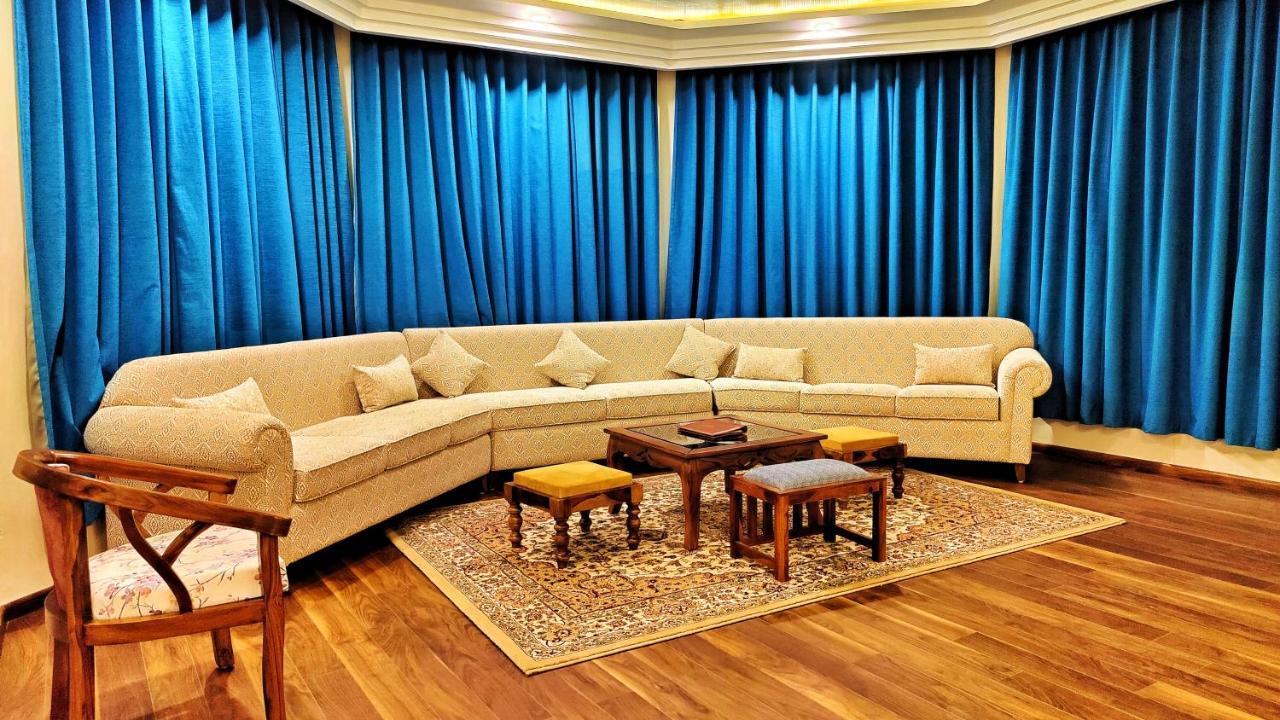 שימלה Hotel Woodpark מראה חיצוני תמונה