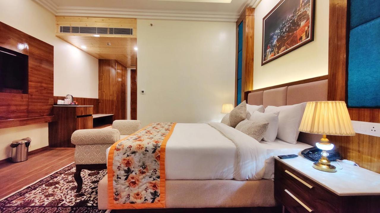 שימלה Hotel Woodpark מראה חיצוני תמונה