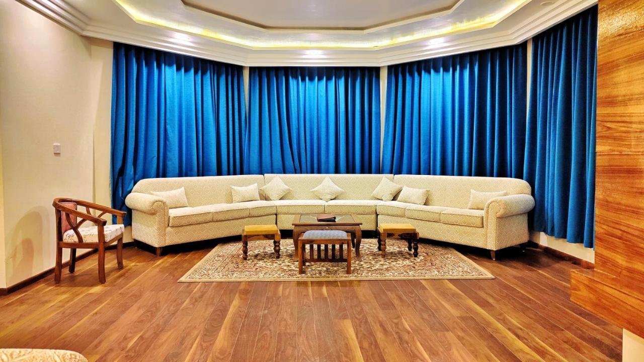 שימלה Hotel Woodpark מראה חיצוני תמונה