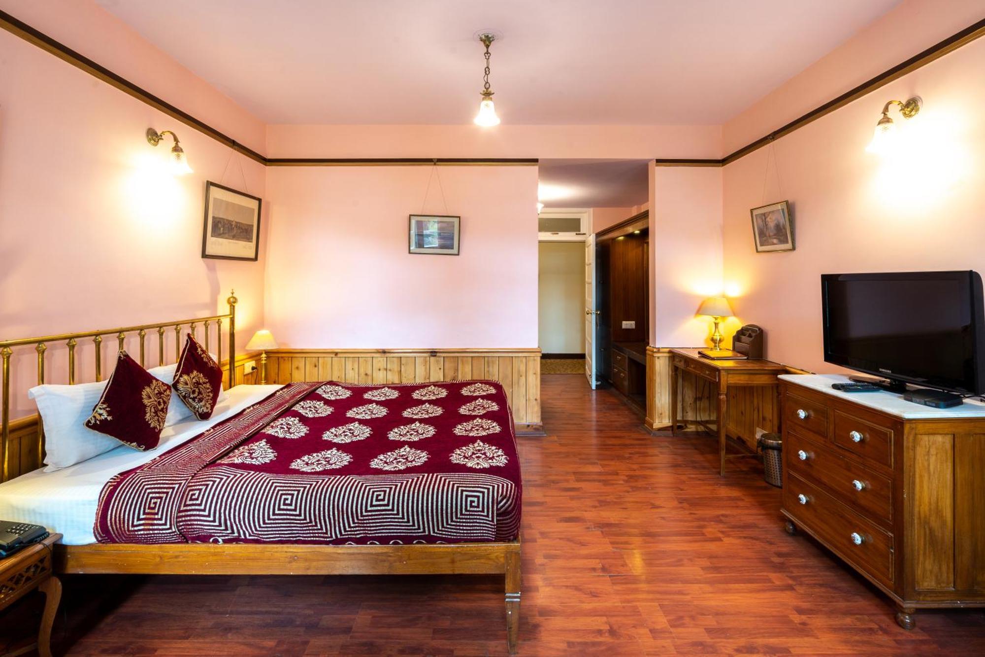 שימלה Hotel Woodpark מראה חיצוני תמונה