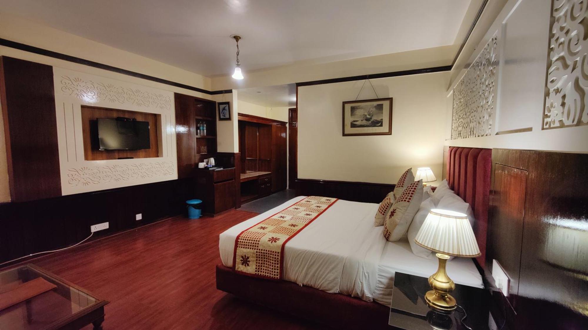 שימלה Hotel Woodpark מראה חיצוני תמונה